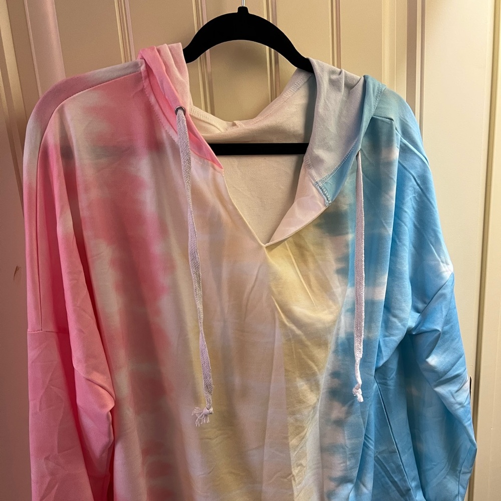 Tie dye hoodie